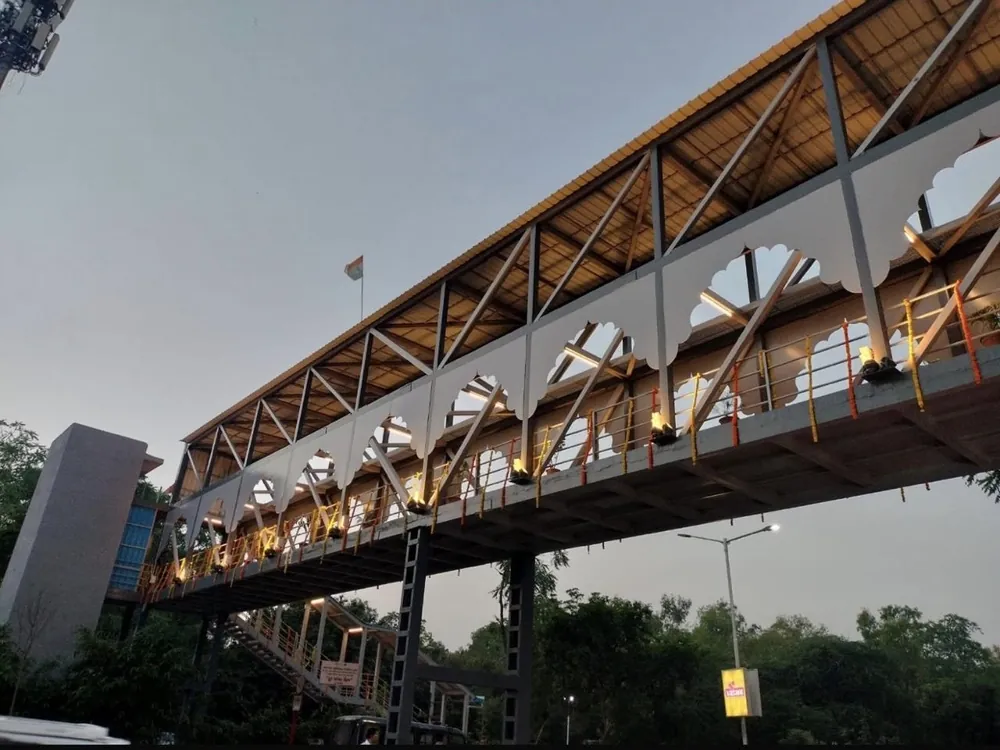 Service Card Image of Foot Over Bridge Construction